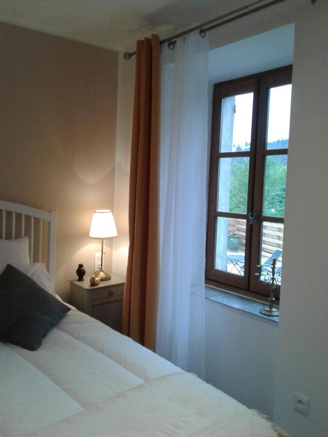 Mas Elena Bed & Breakfast Generargues Bagian luar foto