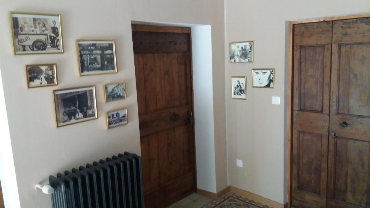 Mas Elena Bed & Breakfast Generargues Bagian luar foto