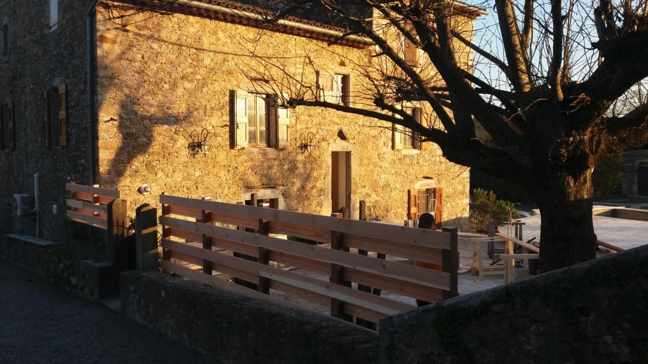 Mas Elena Bed & Breakfast Generargues Bagian luar foto