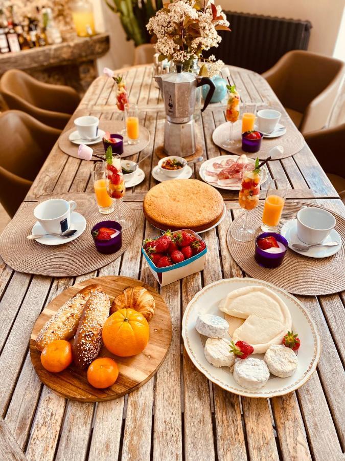 Mas Elena Bed & Breakfast Generargues Bagian luar foto
