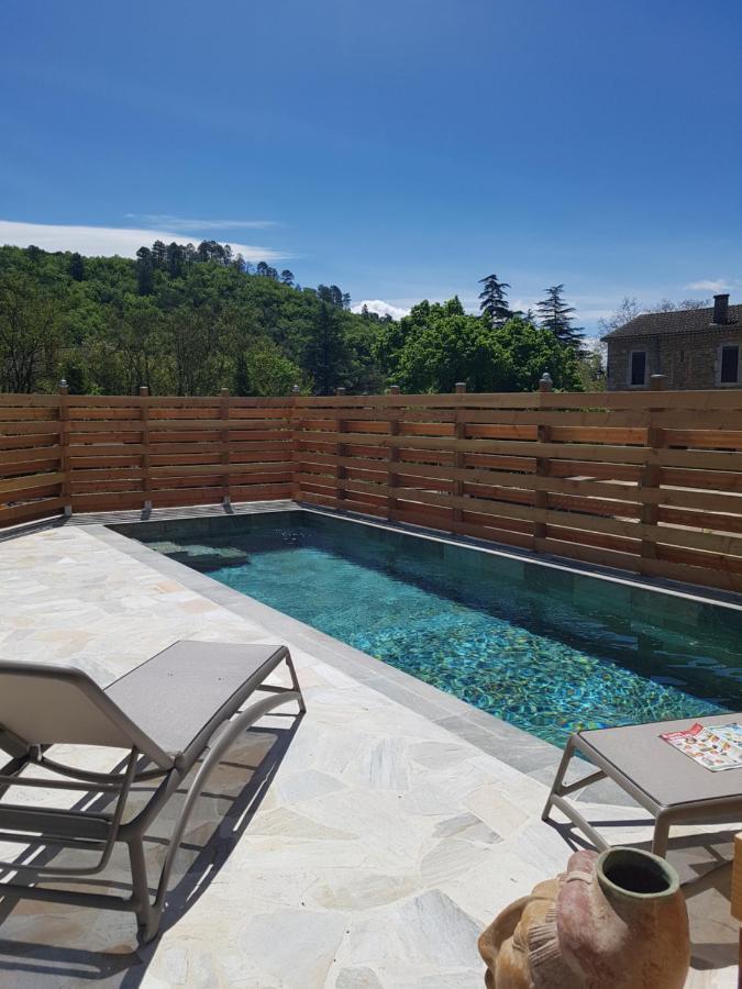 Mas Elena Bed & Breakfast Generargues Bagian luar foto