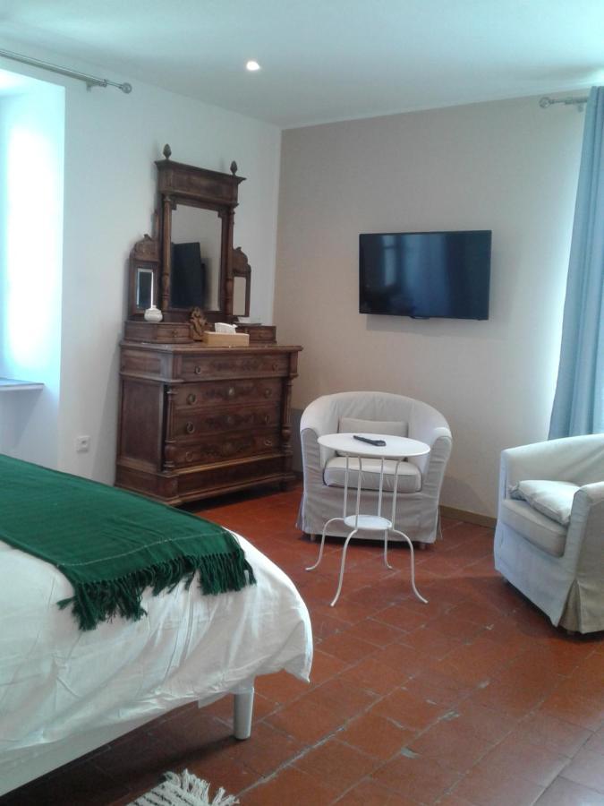 Mas Elena Bed & Breakfast Generargues Bagian luar foto