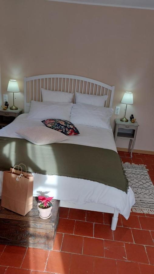 Mas Elena Bed & Breakfast Generargues Bagian luar foto