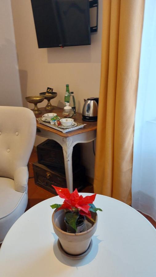 Mas Elena Bed & Breakfast Generargues Bagian luar foto