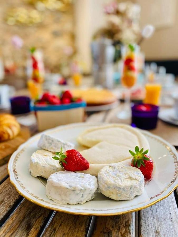 Mas Elena Bed & Breakfast Generargues Bagian luar foto