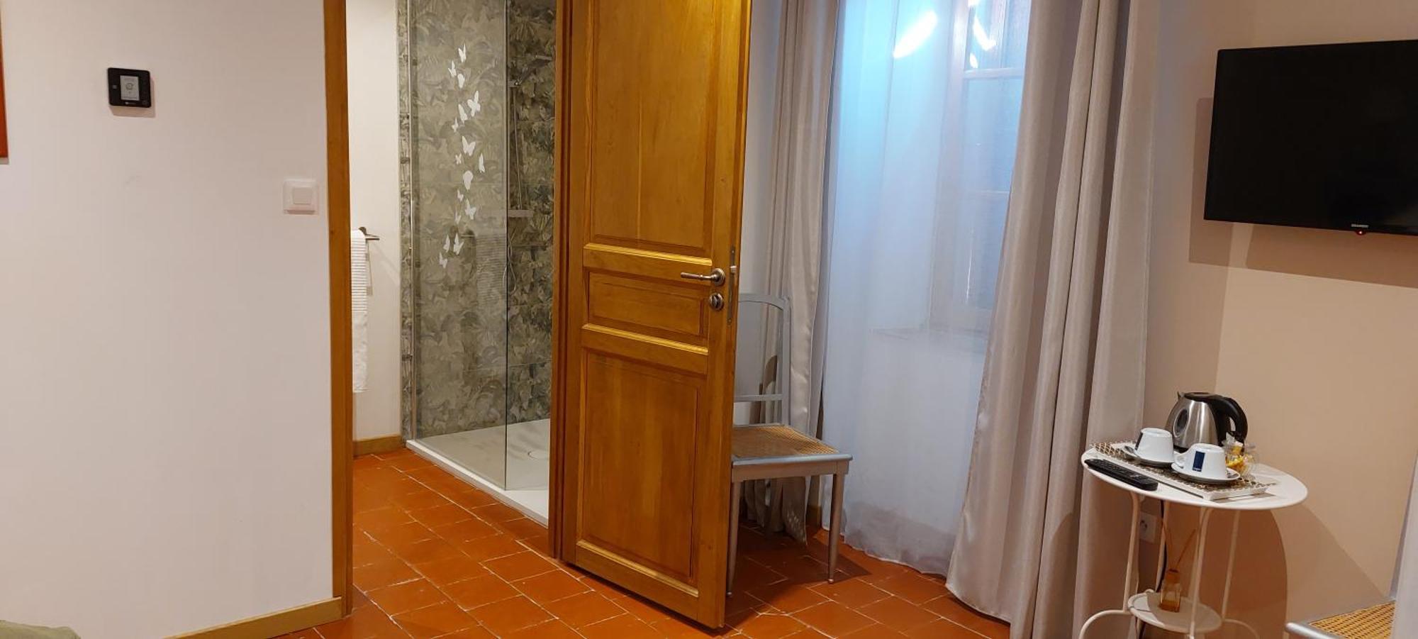 Mas Elena Bed & Breakfast Generargues Bagian luar foto