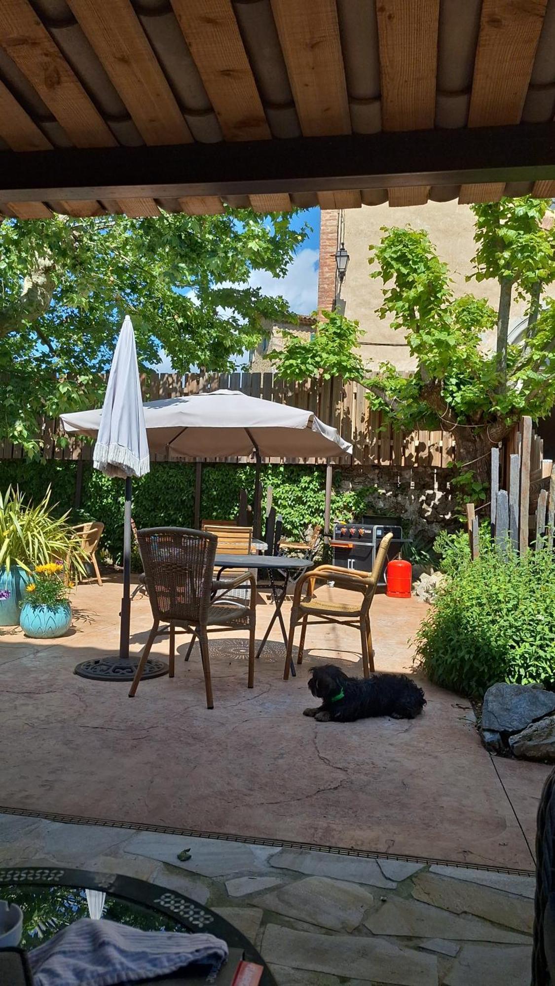 Mas Elena Bed & Breakfast Generargues Bagian luar foto